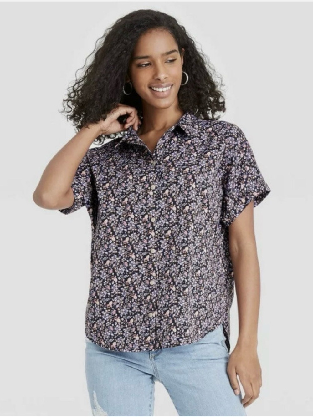 4/$20 - UNIVERSAL THREAD Floral Button-Up Shirt - Small
